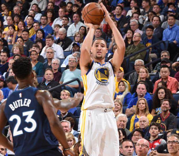 或者投资于 或者投资于