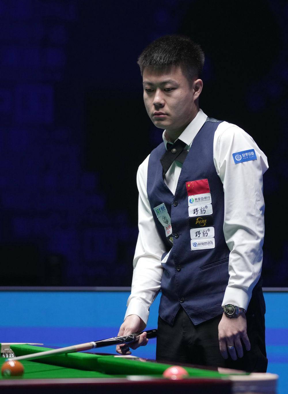 客场比赛中 客场比赛中